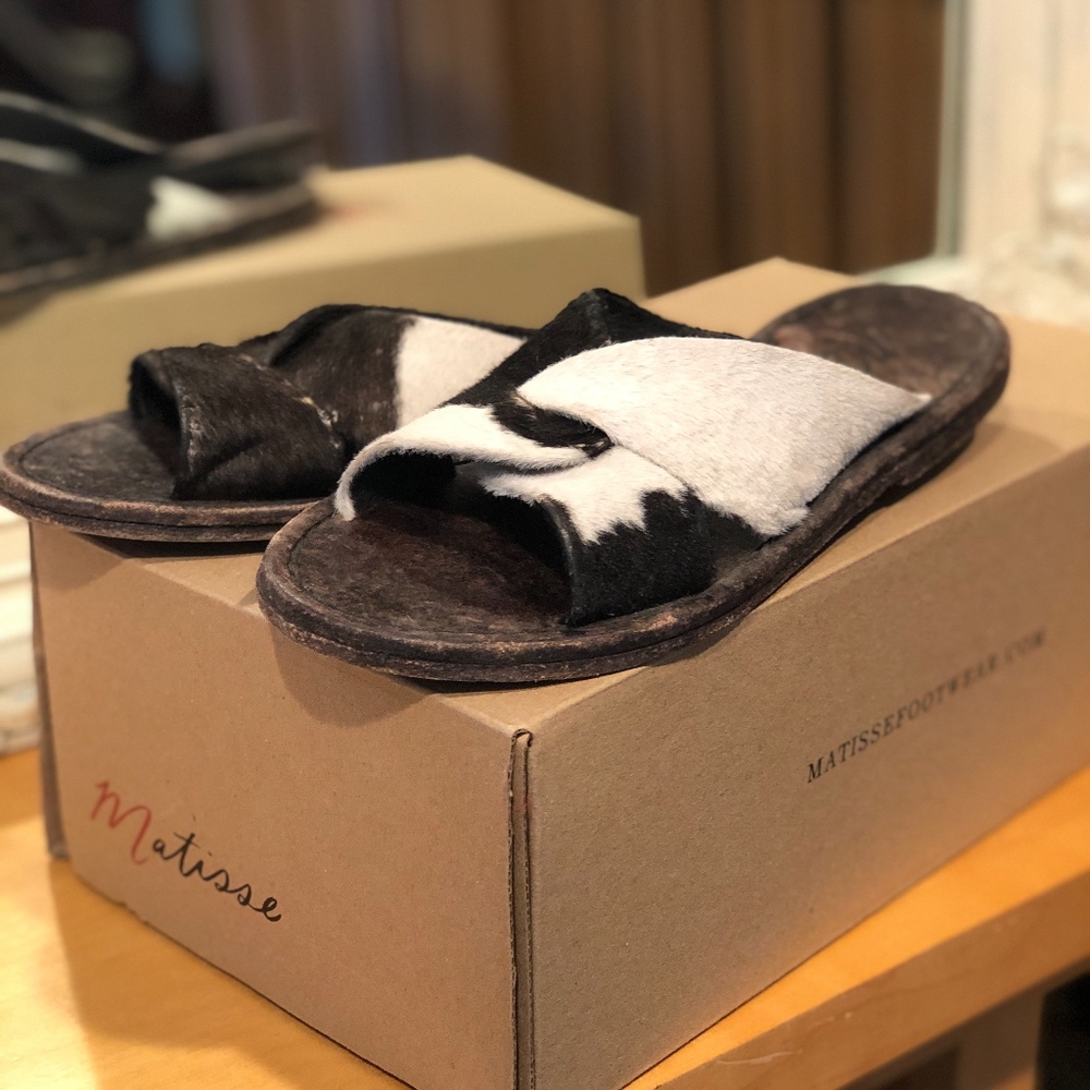 Distressed Cow Hair Vintage Slide Sandals